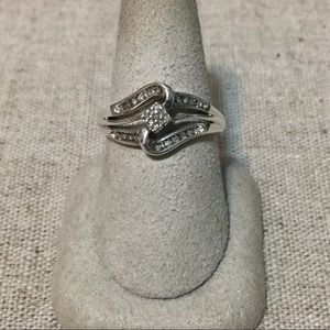 Helzberg  Diamonds silver and diamond ring